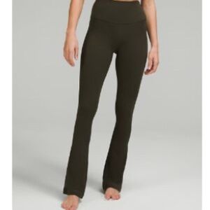 LULULEMON Olive Green high-rise, mini flare pants